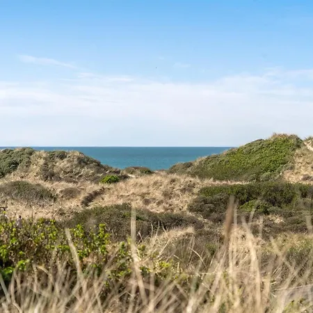 Felis - 200m From The Sea By Interhome *