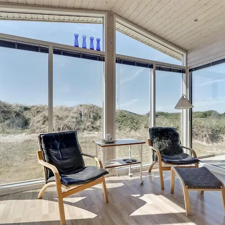 Felis - 200m From The Sea By Interhome *