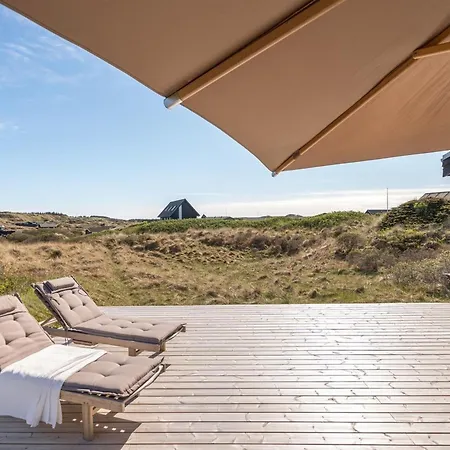 Semesterbostad Felis - 200m From The Sea By Interhome *